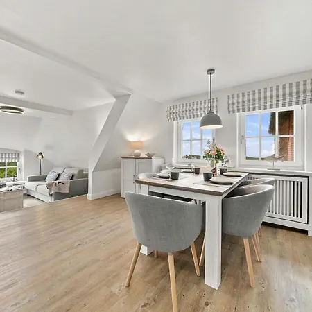 Haus Rundblick Whg 8 *
